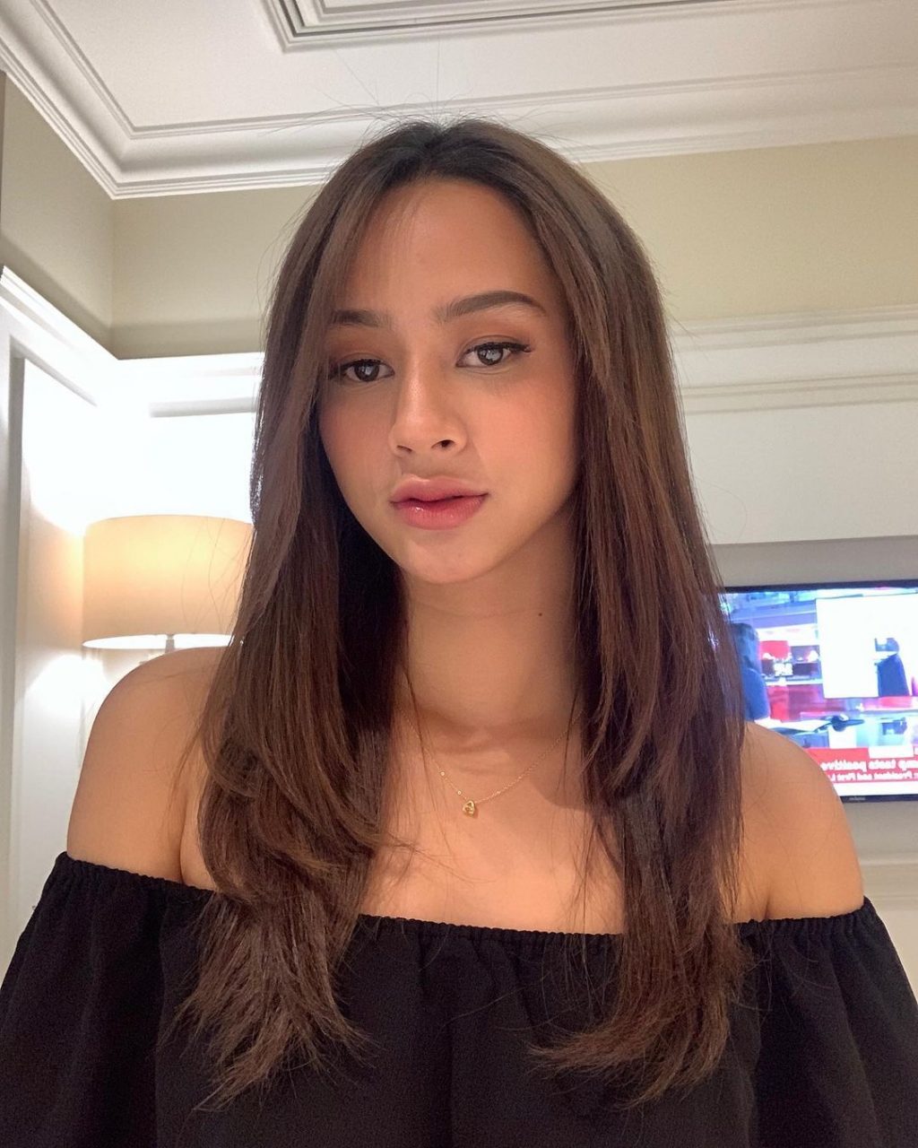 Model Cantik Astrini Putri Mencoba Tampil Lucu di Program Komedi